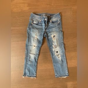 American Eagle Cropped Destroyed Jeans Size 4